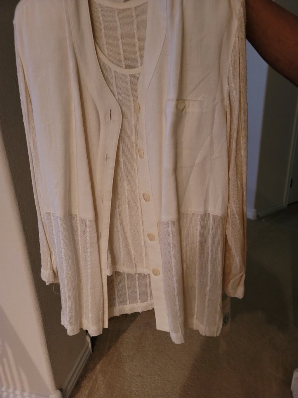 2-Piece Off White Set